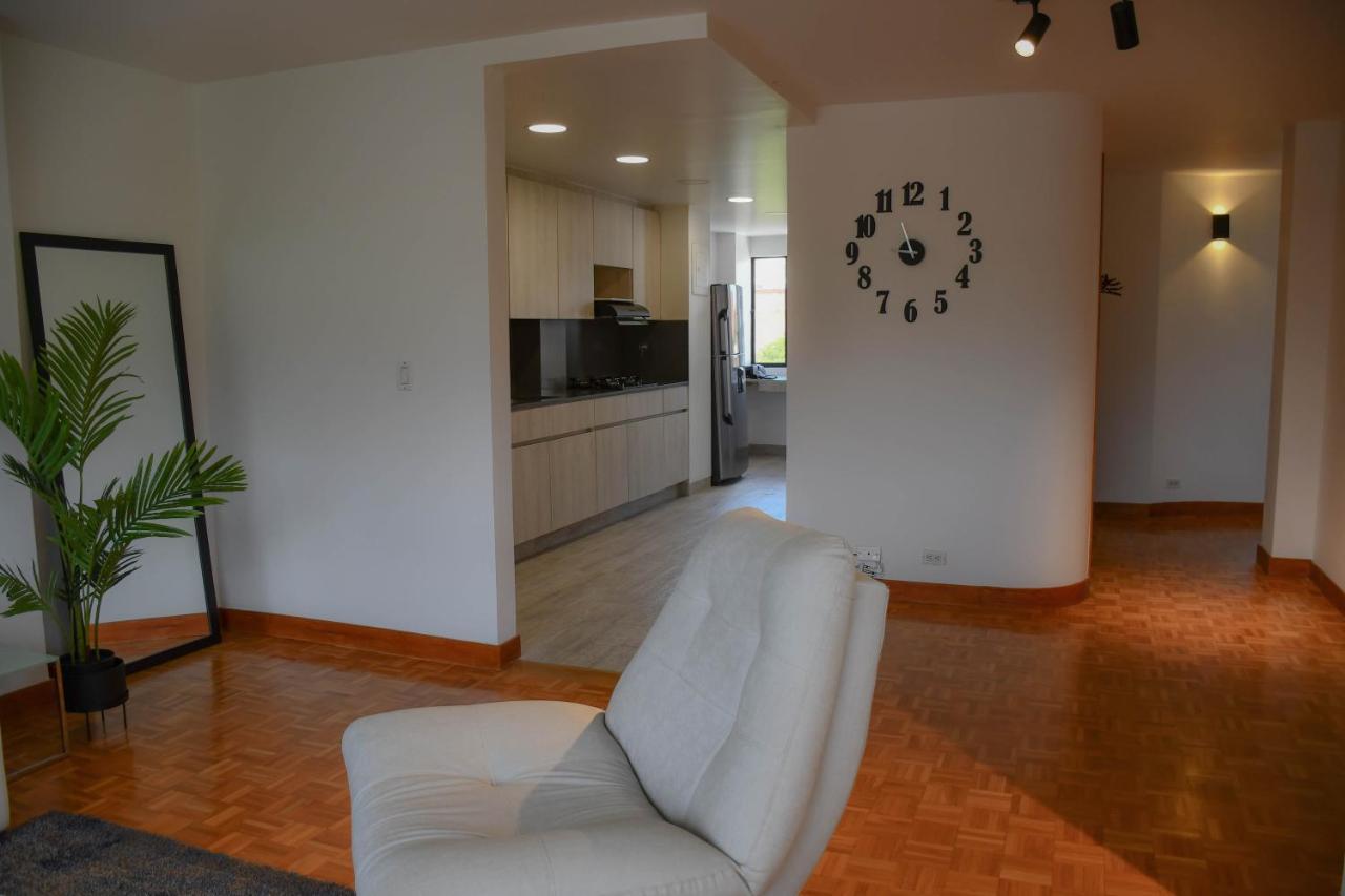 Apartment Apartamento En Laureles En Zona Rosa *